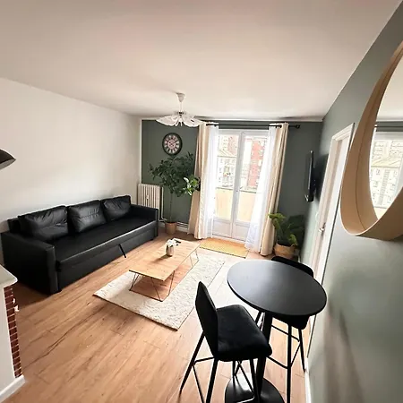 Cozy Sur Rouen